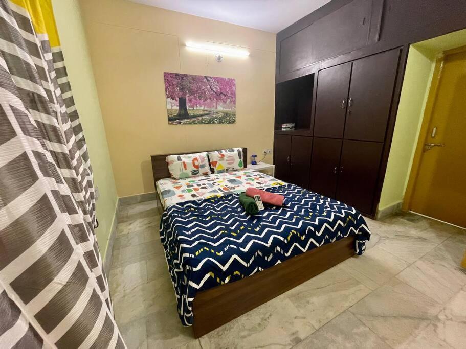 Beautiful 2Bhk Centrally Located With Free Parking Apartment Hyderabad Exterior photo